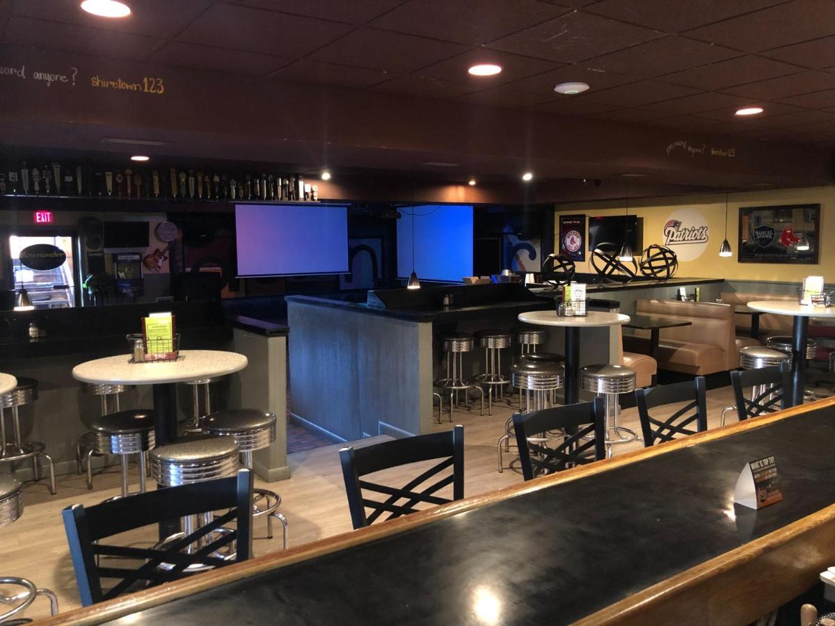 Shiretown Inn & Suites Houlton Bagian luar foto