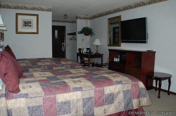 Shiretown Inn & Suites Houlton Ruang foto
